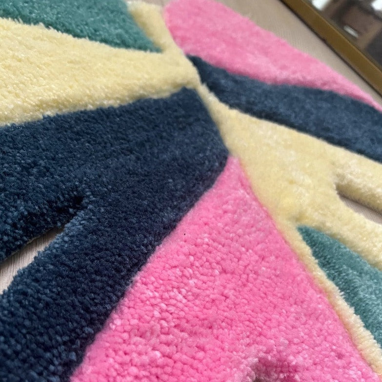 Tapis en Forme de Feuille Coloré Déco-exotique.fr