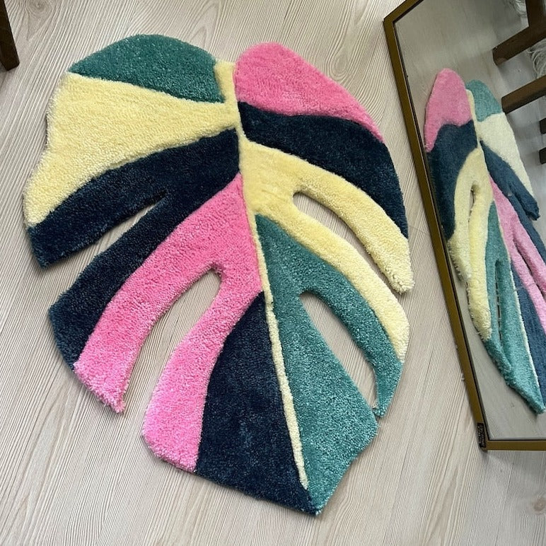 Tapis en Forme de Feuille Coloré Déco-exotique.fr
