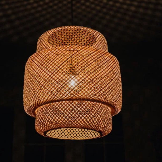 Trouvez la suspension parfaite pour illuminer votre intérieur. Déco-exotique.fr