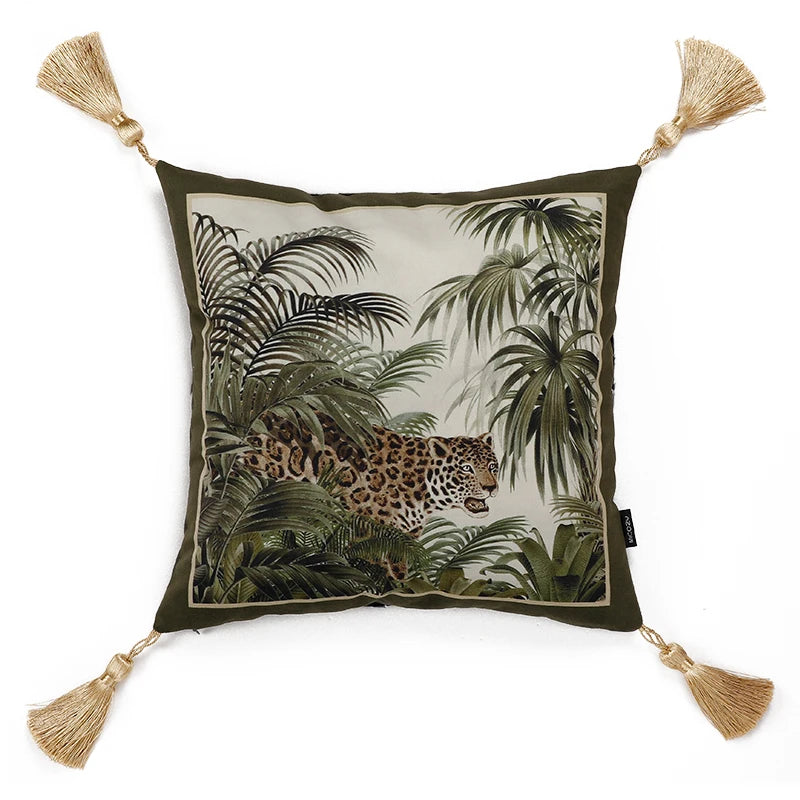 Coussin Jungle Léopard Pompom Déco-exotique.fr