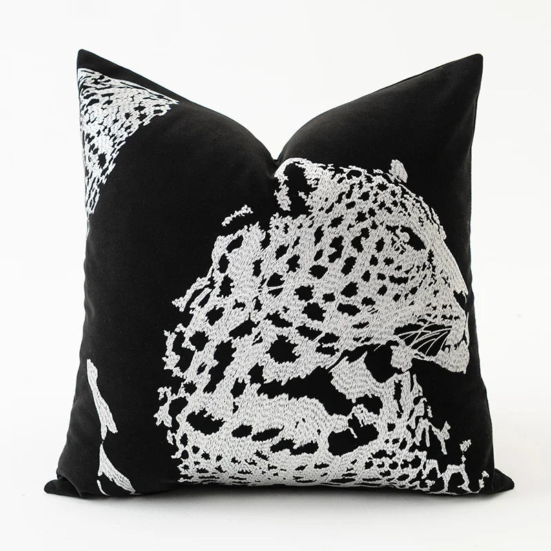 Coussin Léopard Noir et Blanc Déco-exotique.fr