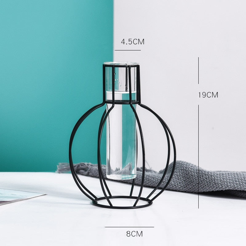 Vase Minimaliste en Fer Déco-exotique.fr